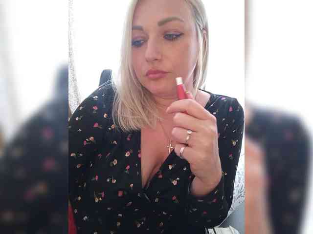 upskirt cam Tanysha-1