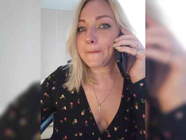 Tanysha-1 webcam