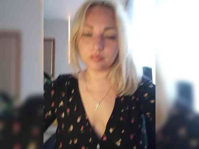 Tanysha-1 webcam