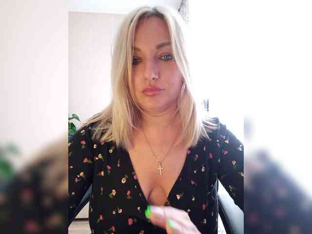 Tanysha-1 webcam