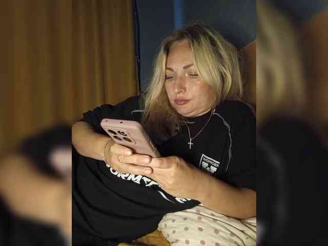 Tanysha-1 webcam