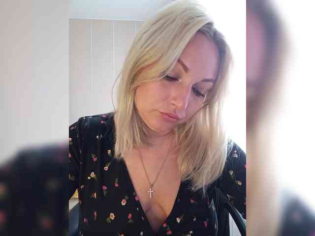 Tanysha-1 webcam