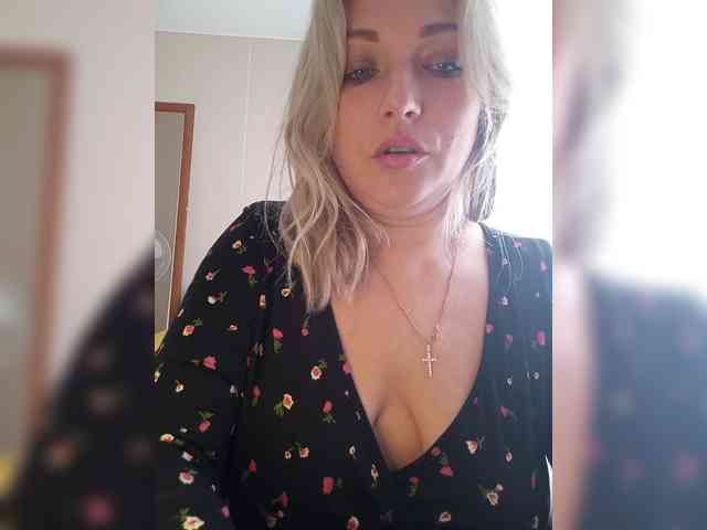 Tanysha-1 webcam