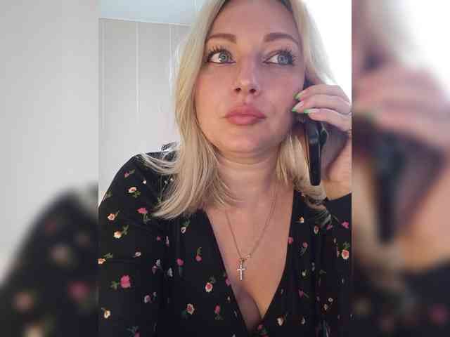 Tanysha-1 webcam