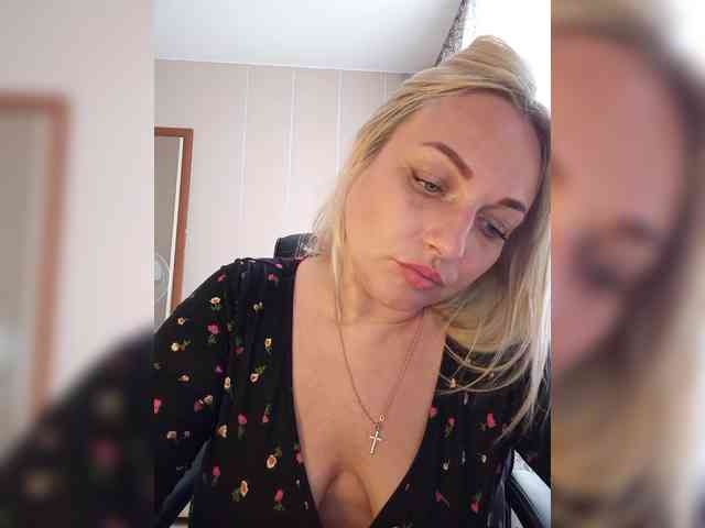 Tanysha-1 webcam