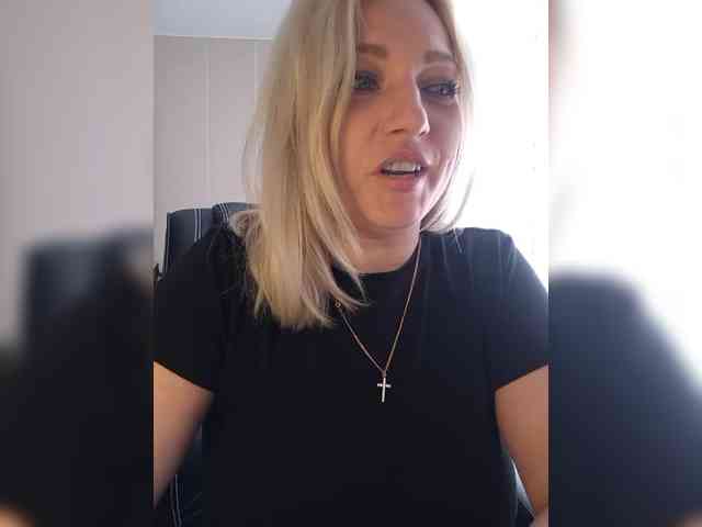 Tanysha-1 webcam