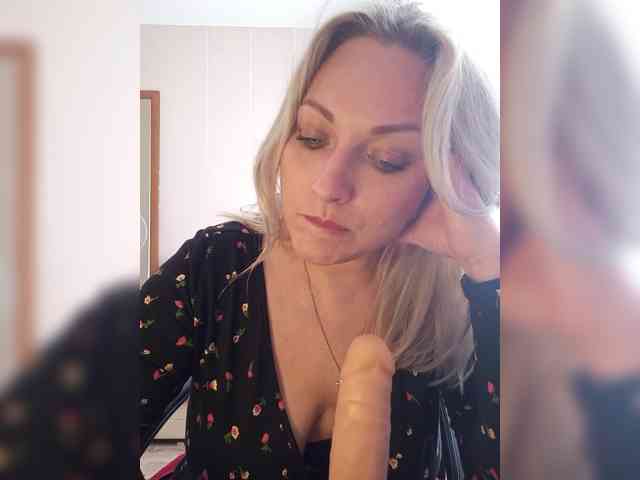 Tanysha-1 webcam