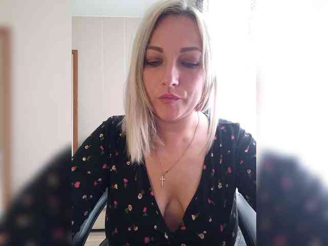 Tanysha-1 webcam