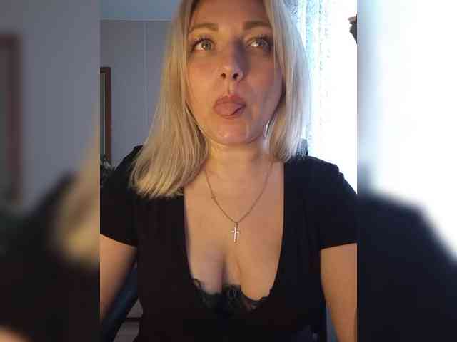 Tanysha-1 webcam