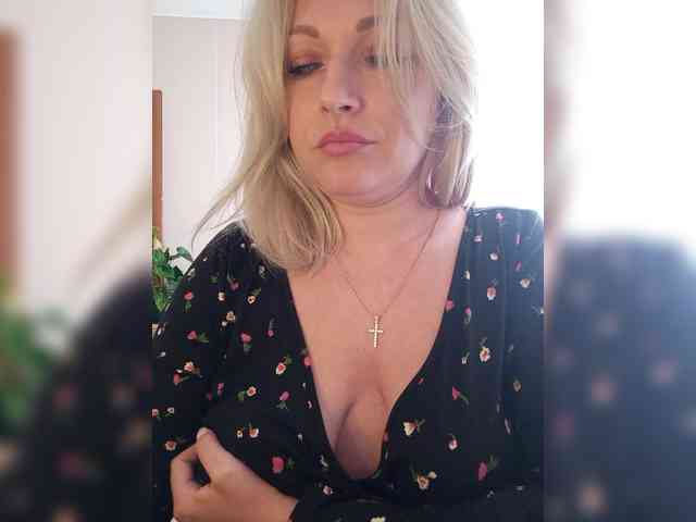 Tanysha-1 webcam