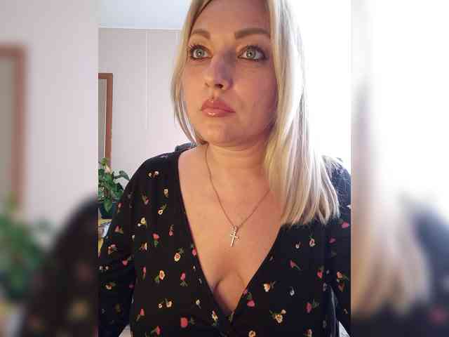 Tanysha-1 webcam