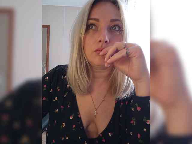 Tanysha-1 webcam