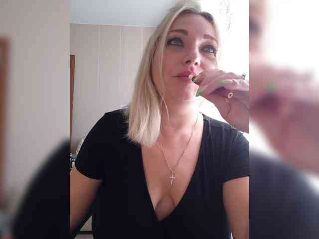 Tanysha-1 webcam