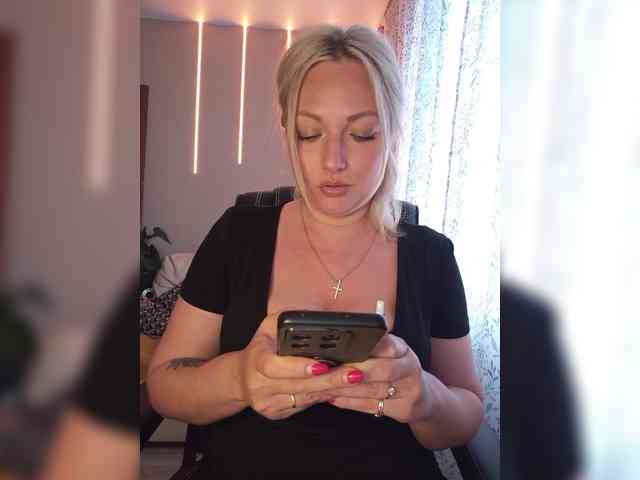 Tanysha-1 webcam