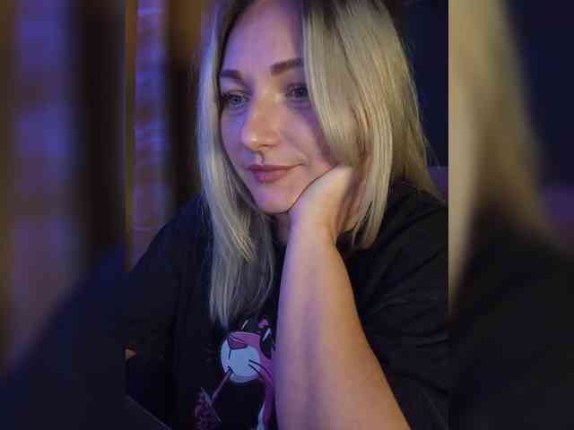 Tanysha-1 Live Webcam on BongaCams