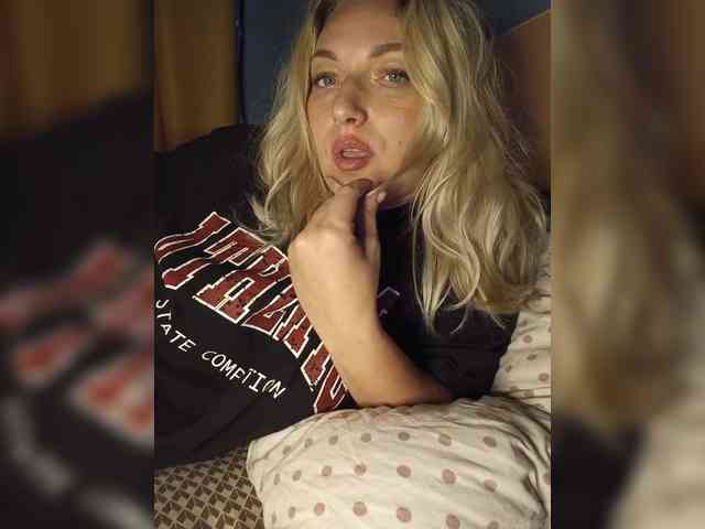 Tanysha-1 webcam