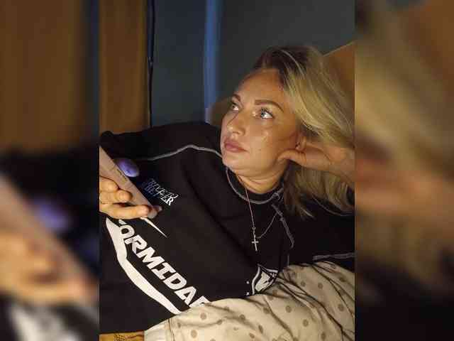 Tanysha-1 webcam