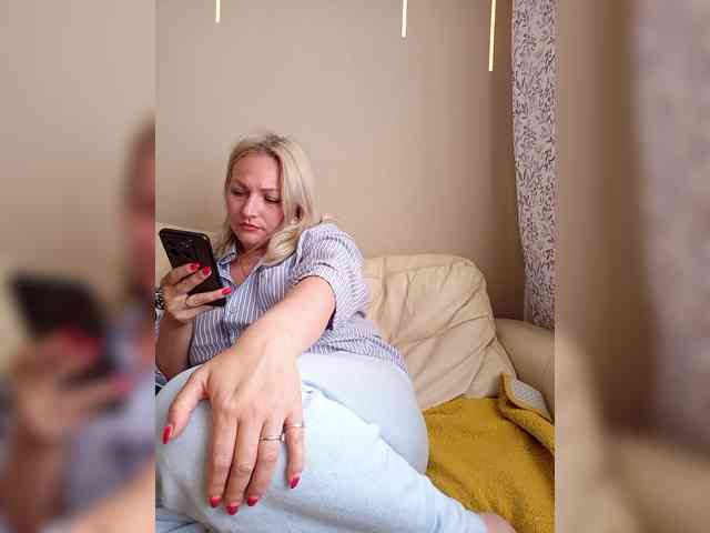 Tanysha-1 webcam