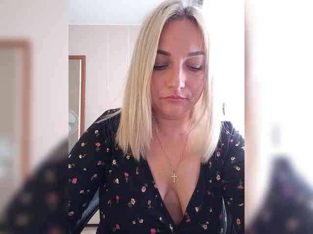 Tanysha-1 webcam
