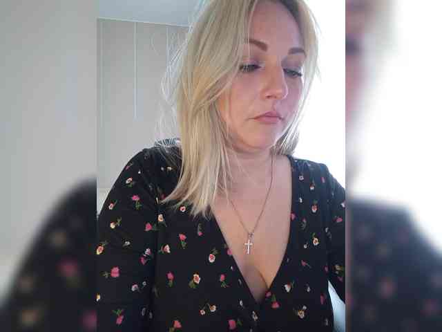 Tanysha-1 webcam