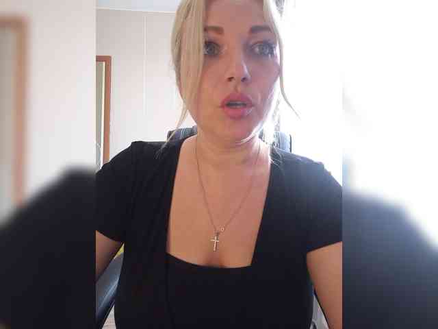 Tanysha-1 webcam