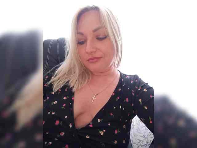 Tanysha-1 webcam