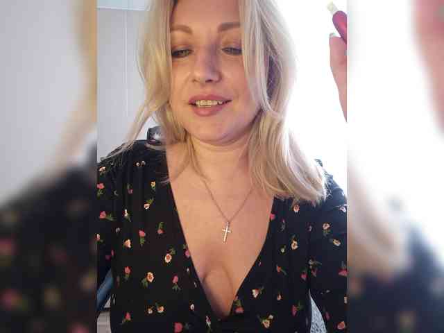 Tanysha-1 webcam