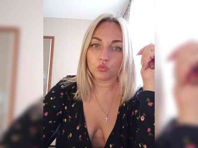 Tanysha-1 webcam