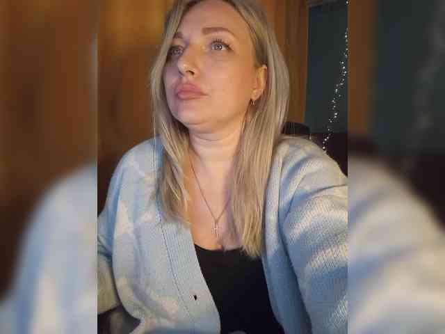 Tanysha-1 Live Webcam on BongaCams