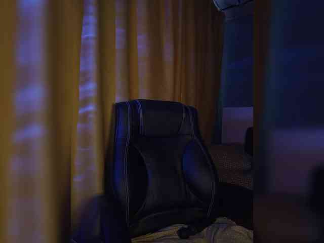 Tanysha-1 Live Webcam on BongaCams