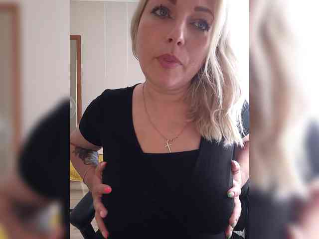Tanysha-1 webcam