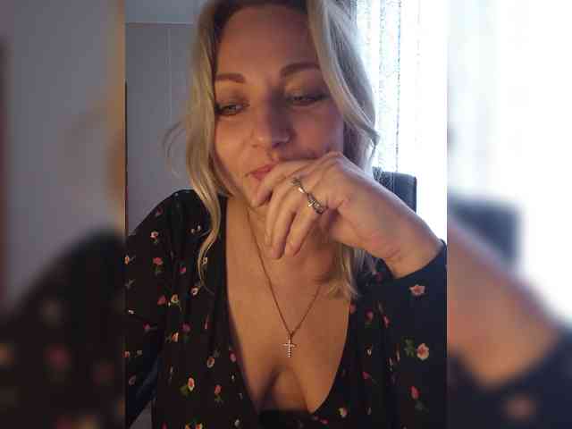 Tanysha-1 webcam