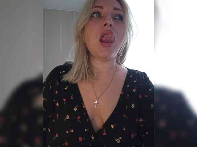 Tanysha-1 webcam