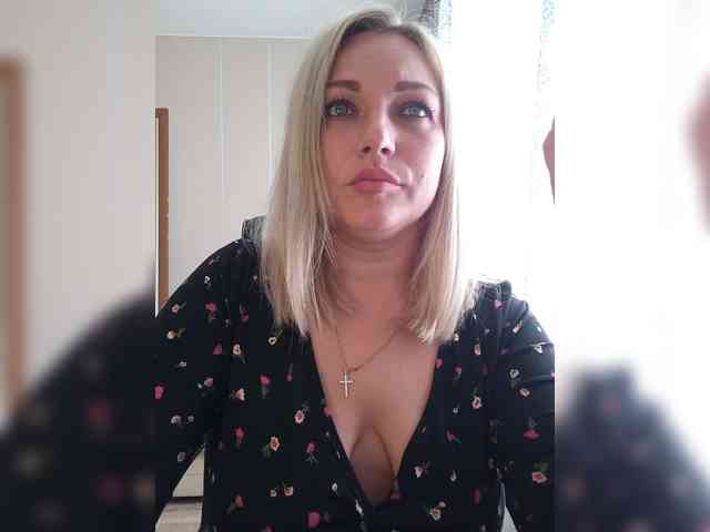 Tanysha-1 webcam