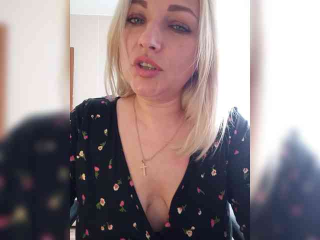 Tanysha-1 webcam