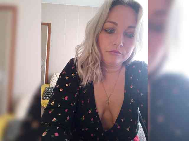 Tanysha-1 webcam