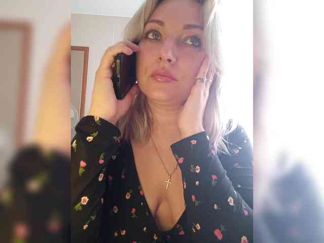 Tanysha-1 webcam