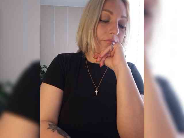 Tanysha-1 webcam