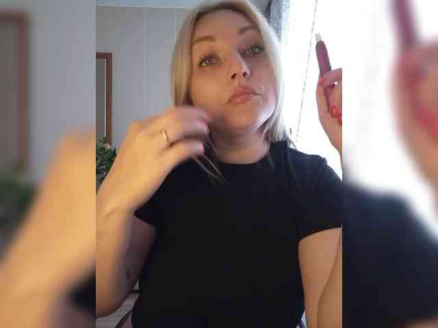 Tanysha-1 webcam