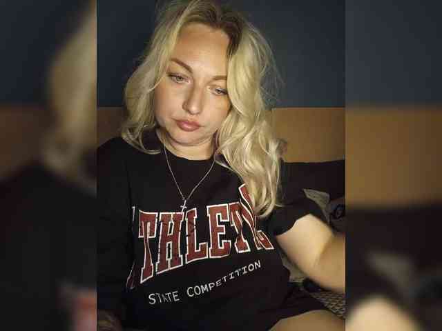 Tanysha-1 webcam