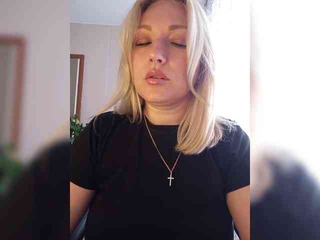 Tanysha-1 webcam