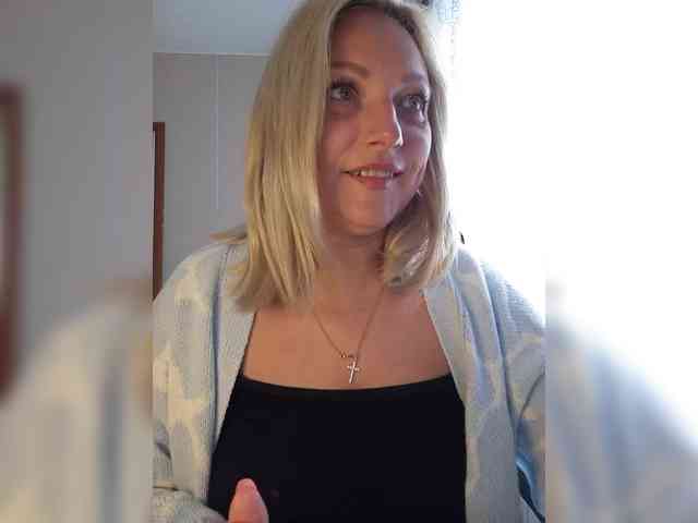Tanysha-1 webcam