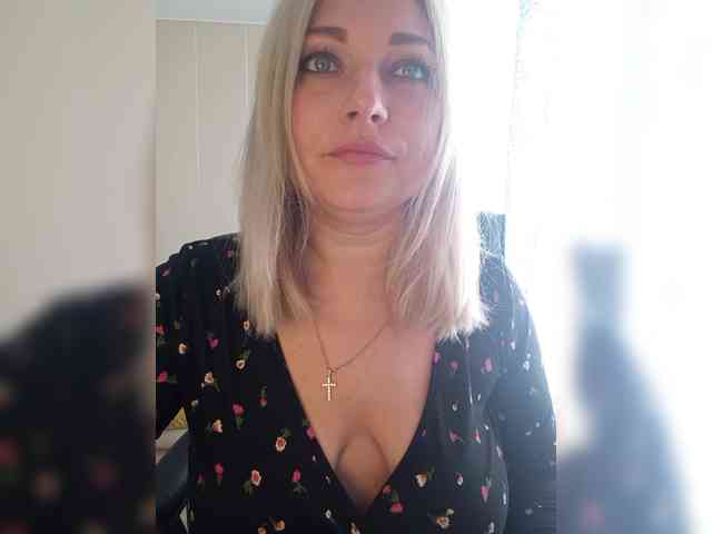 Tanysha-1 webcam