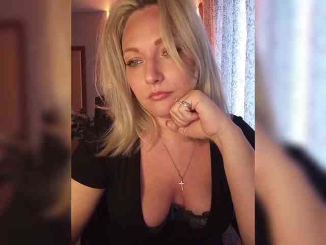 Tanysha-1 webcam