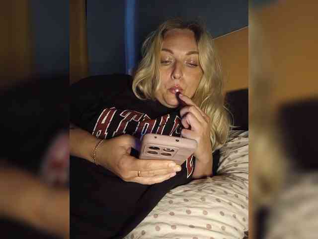 Tanysha-1 webcam
