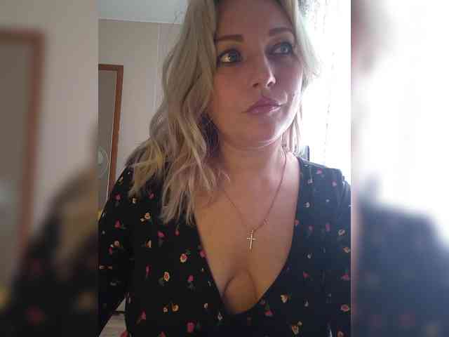 Tanysha-1 webcam
