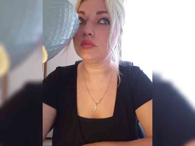 Tanysha-1 webcam