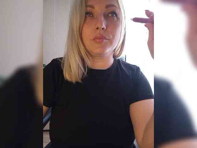 Tanysha-1 webcam