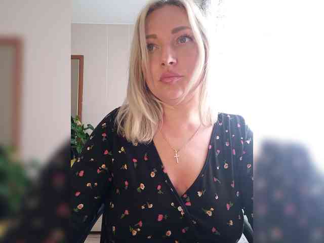 Tanysha-1 webcam