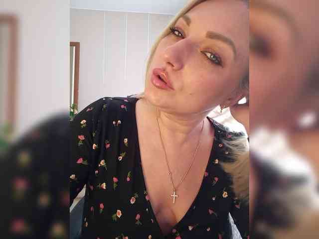 live on webcam Tanysha-1